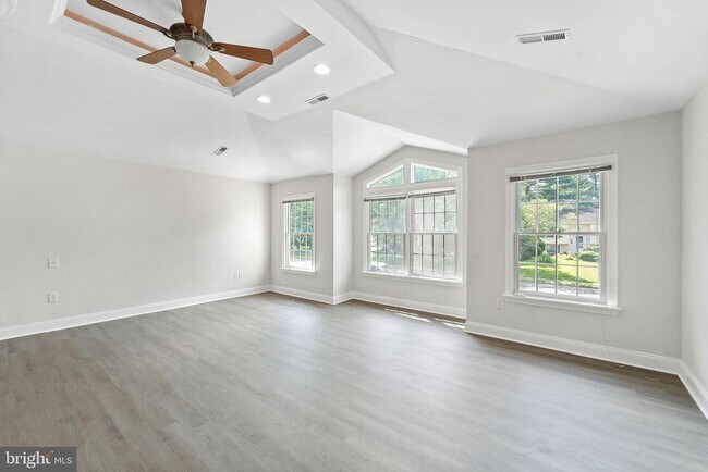 Building Photo - 12312 Streamvale Cir