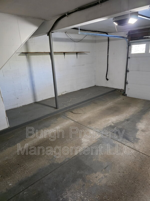 Building Photo - 140 Scott Ln