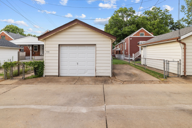 Building Photo - 5708 Potomac St