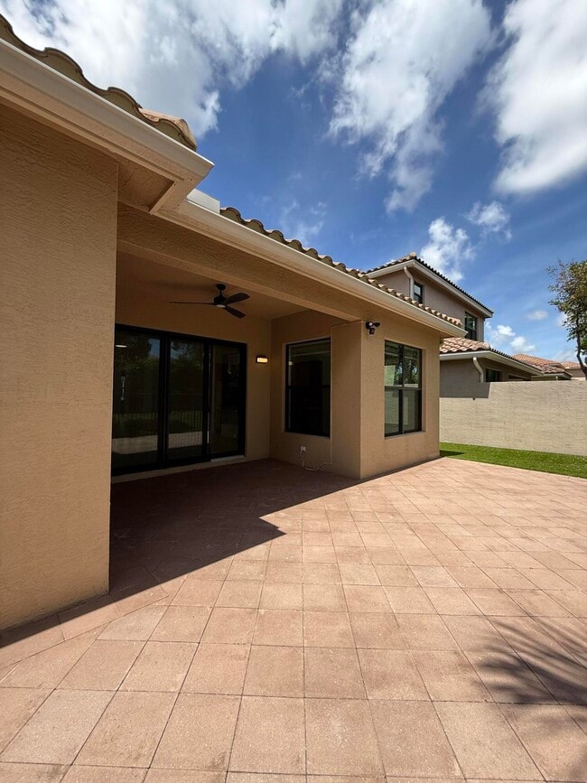 Building Photo - 14572 White Jade Terrace