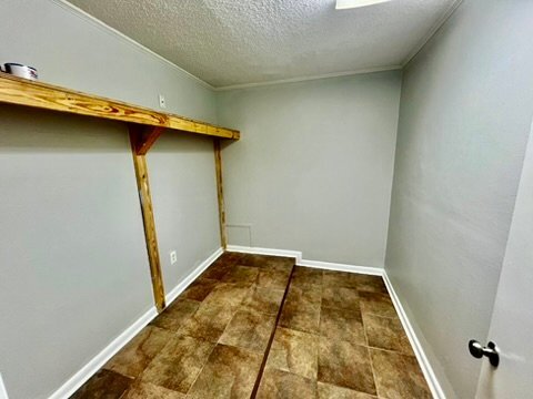 Building Photo - 101 Dante Cir