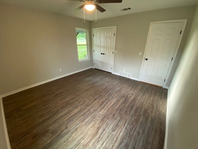 Building Photo - 9857 Co Rd 745