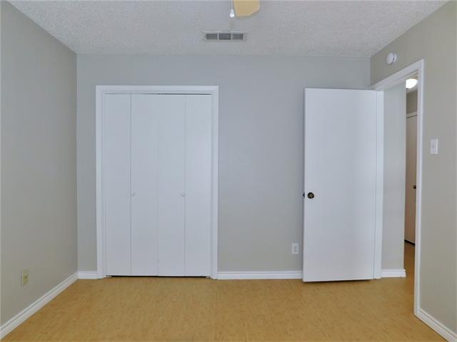 Building Photo - 219 Wildfire Dr