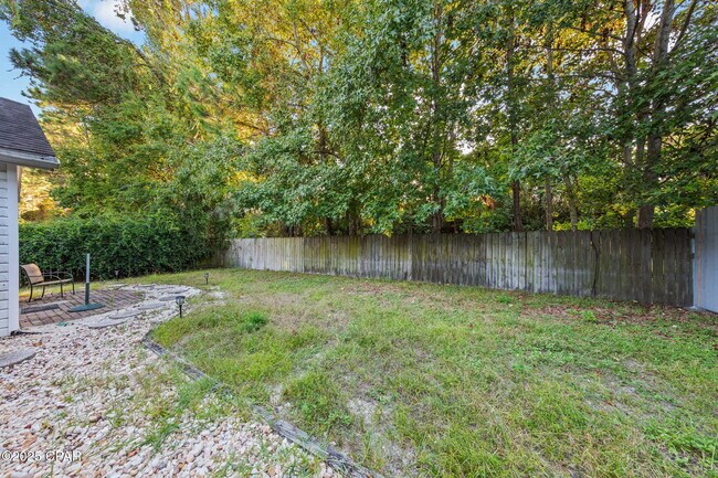 Building Photo - 301 Fairway Blvd