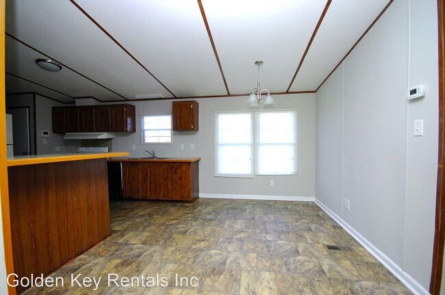 Building Photo - 3 br, 2 bath House - 304 Princeton Rd.