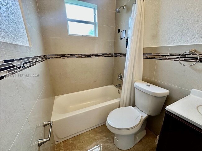 Building Photo - 6773 Camelia Dr