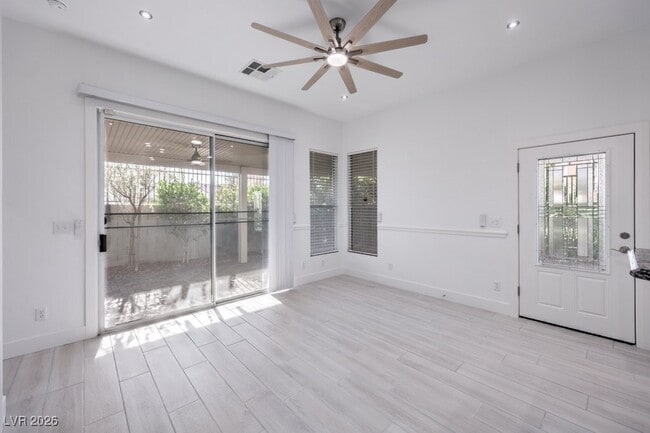 Building Photo - 111 Twin Towers Ave