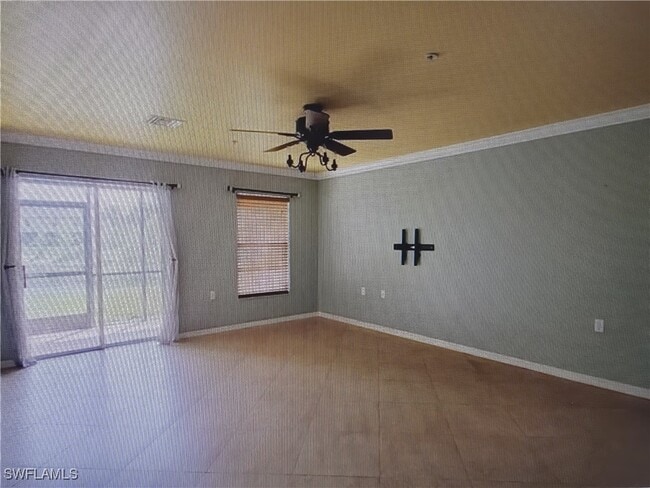 Building Photo - 9069 Gervais Cir