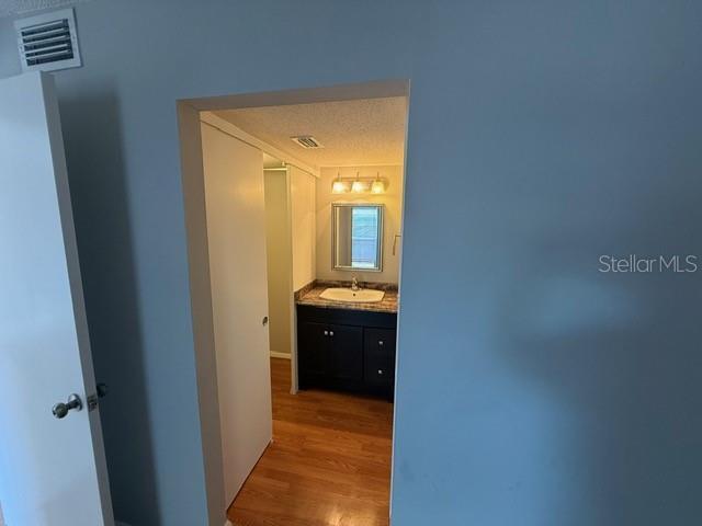 Building Photo - 2763 Woodgate Ln