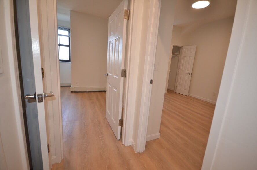 Building Photo - 521 Massachusetts Ave
