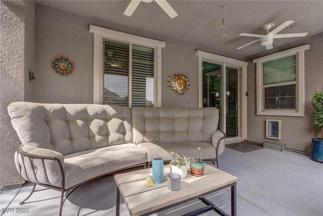 Building Photo - 10597 Cloud Whisper Dr
