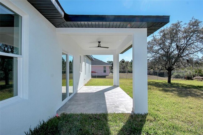 Building Photo - 4625 Cortez Blvd