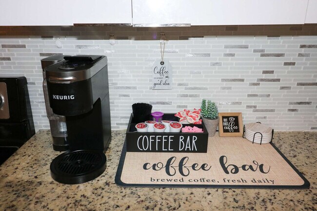 Building Photo - 7727 NW 4th Ct