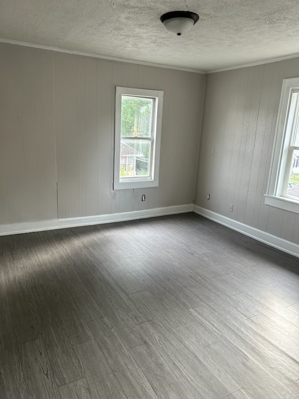 Building Photo - 1626 Lawton Ave