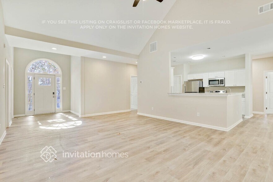 Building Photo - 7092 Brook Side Landing