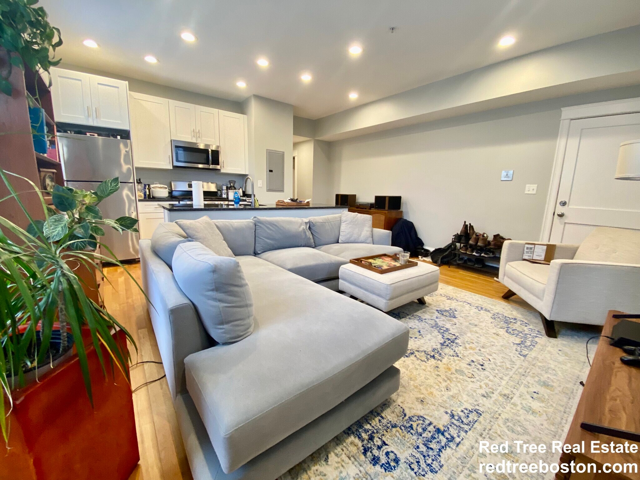 Building Photo - 405 S Huntington Ave