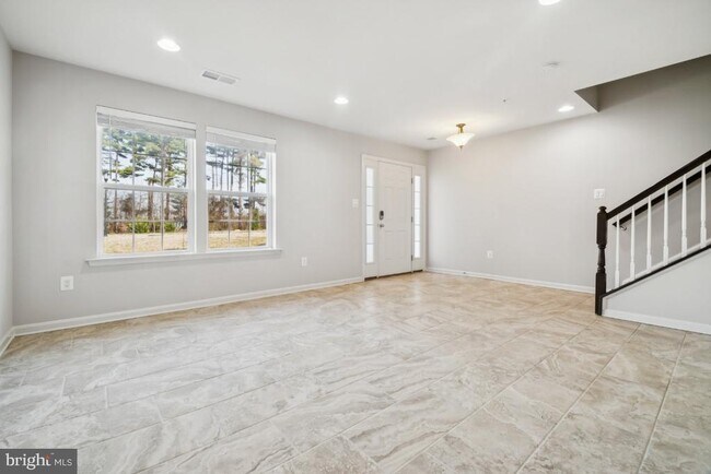 Building Photo - 1118 Bayberry Lane