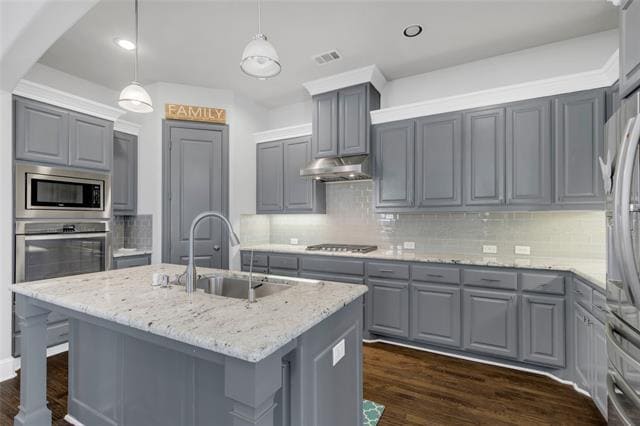 Building Photo - 5811 Lightfoot Ln