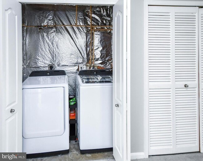 Building Photo - 9815 Berrywood Ct