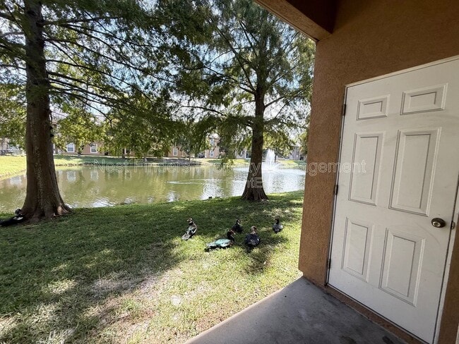Building Photo - 9575 Amarante Cir