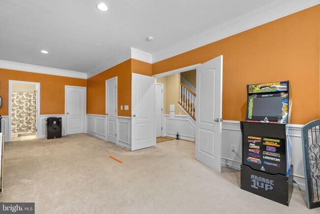 Building Photo - 43682 Chicacoon Creek Square