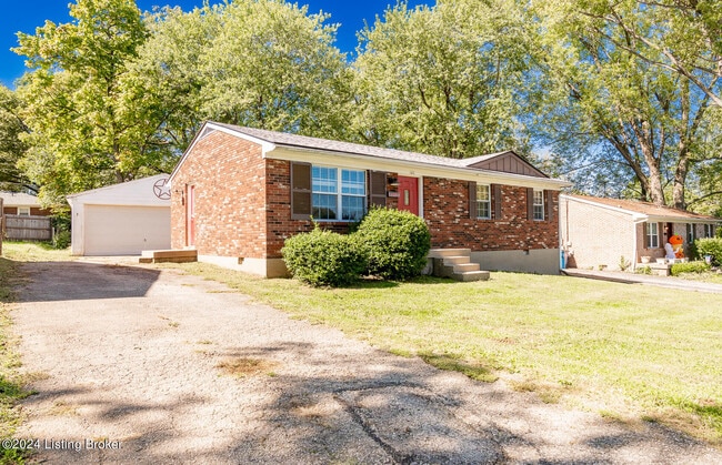 Building Photo - 120 Franklin Ave