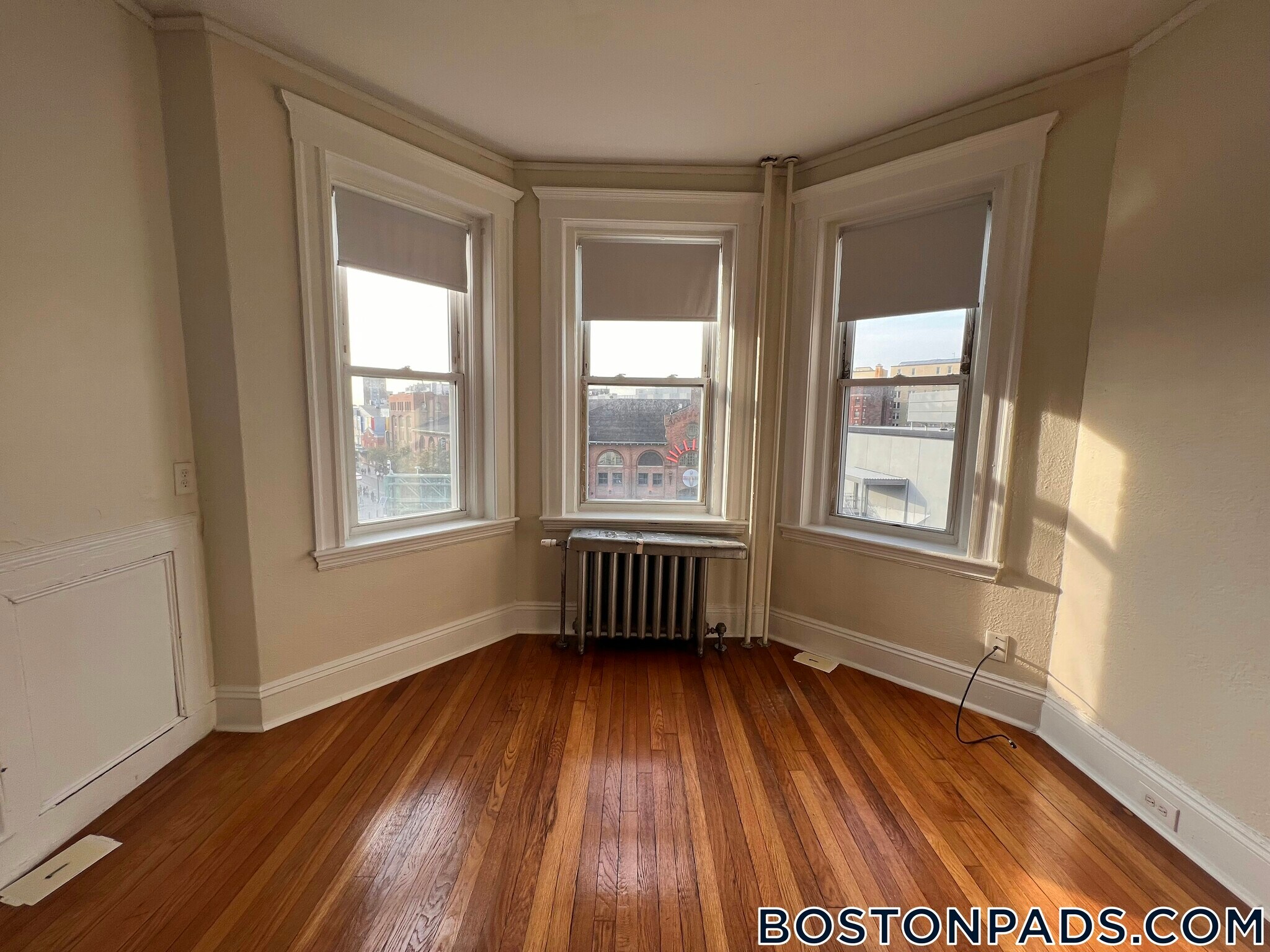 Building Photo - 1167 Boylston St