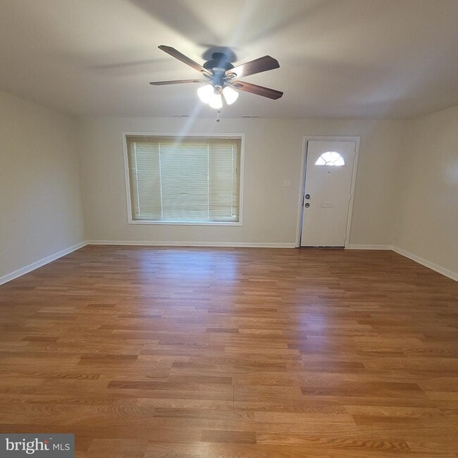 Building Photo - 1833 Addison Rd S