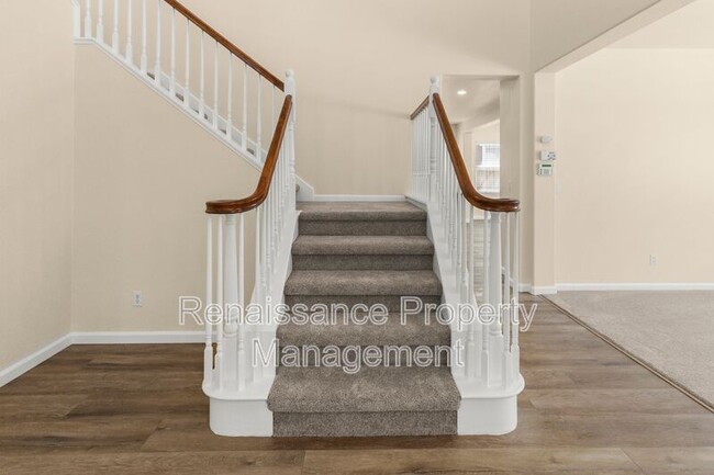 Building Photo - 785 Ellerbrook St