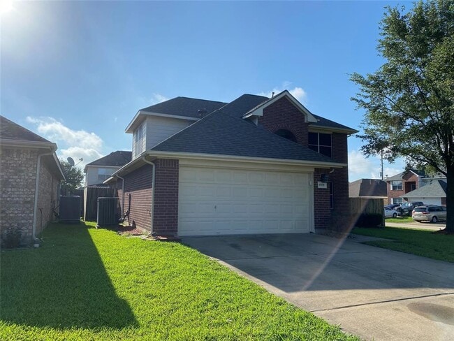 Building Photo - 6935 Bear Oaks Dr