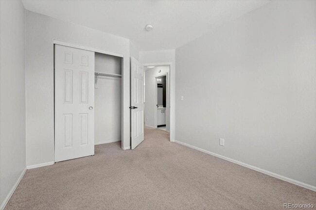Building Photo - 10203 Vine Ct