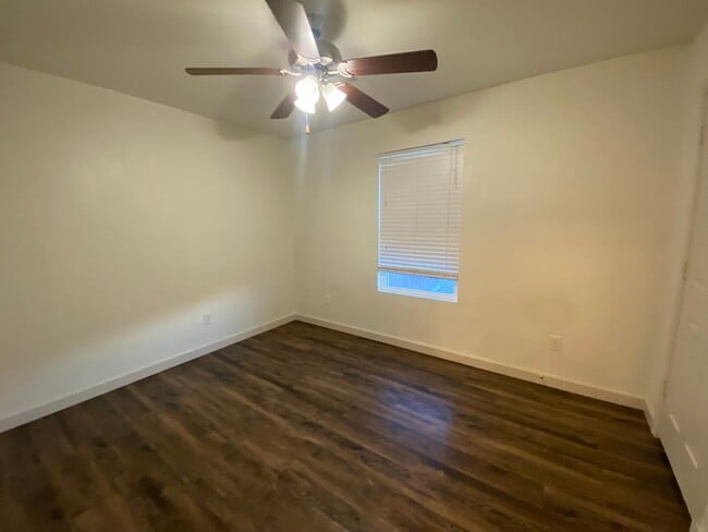 Building Photo - Beautiful Upgraded 3 Bedroom home in Brookland School District!