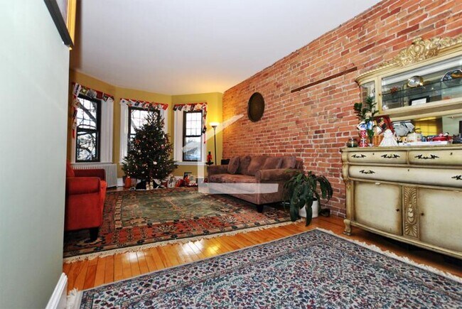 Building Photo - 1157 Commonwealth Ave
