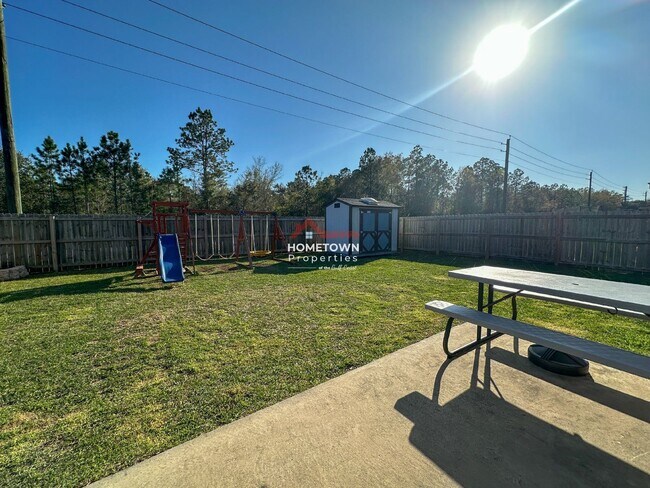 Building Photo - 3613 Conley Dr