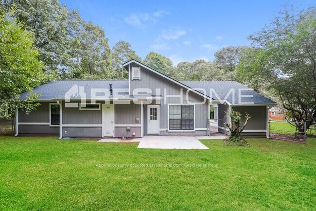 Building Photo - 6369 Valley Dale Dr