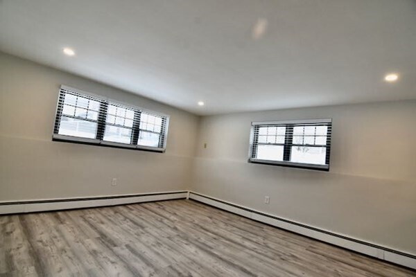 Building Photo - 90 E Squantum St