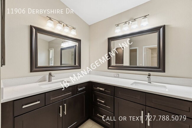 Building Photo - 11906 Derbyshire Dr