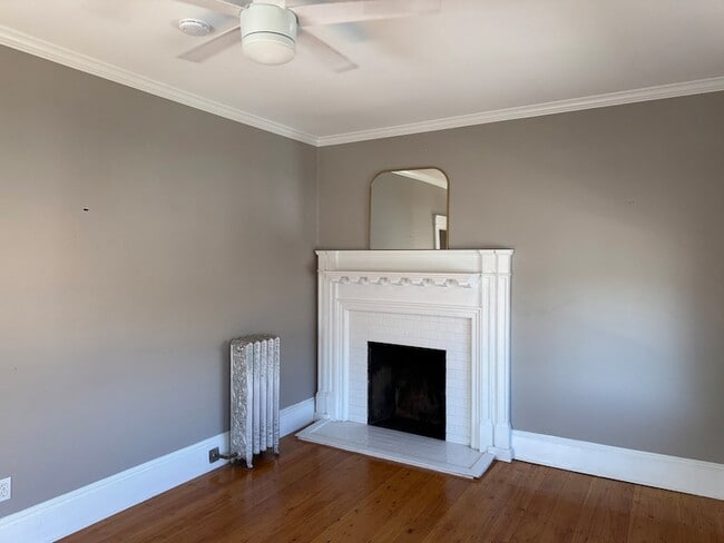 Building Photo - 40 Cushing Ave
