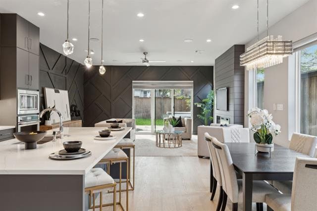 Building Photo - 2228 Wycliff Ave