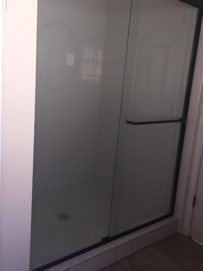 Building Photo - 12301 Kernan Forest Blvd