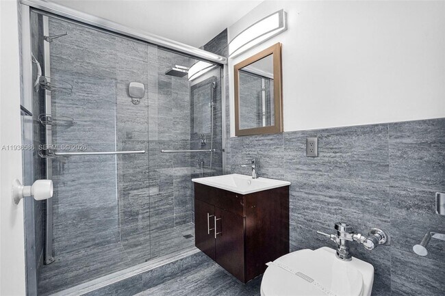 Building Photo - 3301 NE 5th Ave