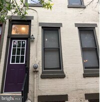 Building Photo - 327 Point St