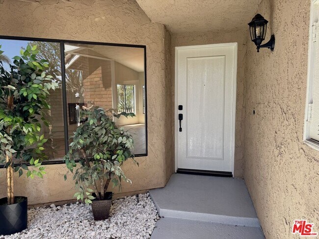 Building Photo - 7756 Sailboat Cir