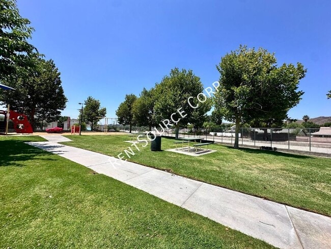 Building Photo - 20871 Plum Canyon Rd