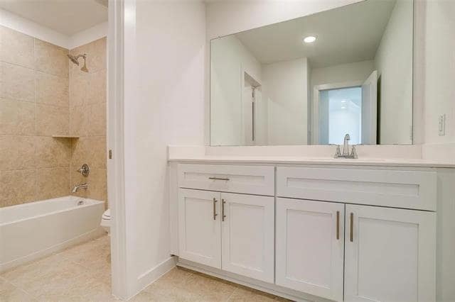 Building Photo - 4524 Hogan's Alley Dr