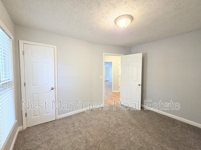 Building Photo - 9598 Holbrook Ln