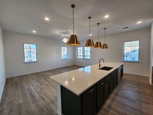 OPEN CONCEPT - 634 Redwood Way