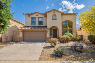 Building Photo - 671 W Green Tree Dr
