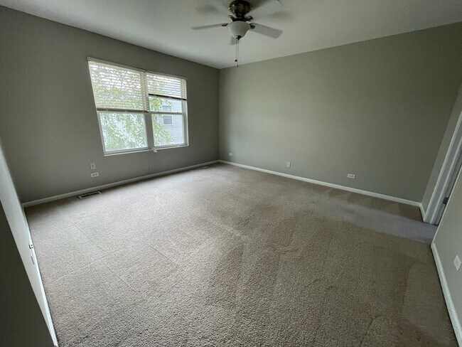 Building Photo - 3915 Granite Ct