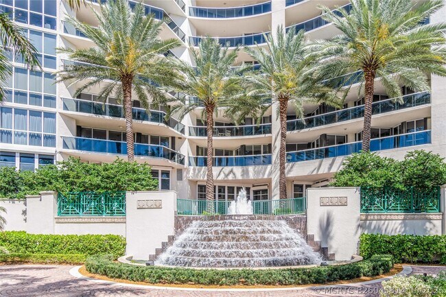 Building Photo - 3100 N Ocean Blvd